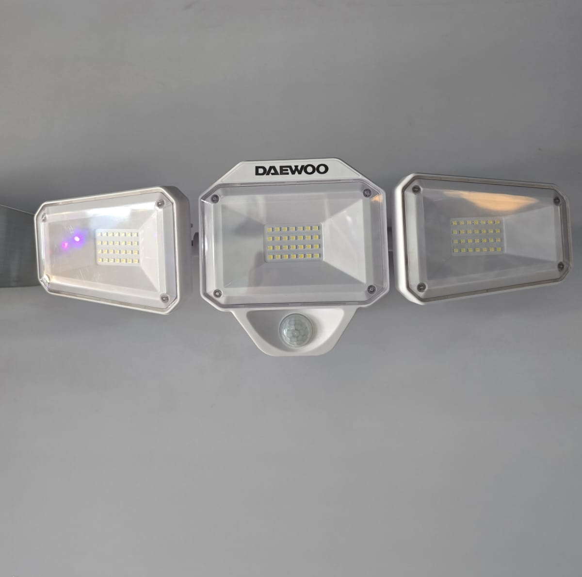 Daewoo -  Motion Sensor Security Flood Light